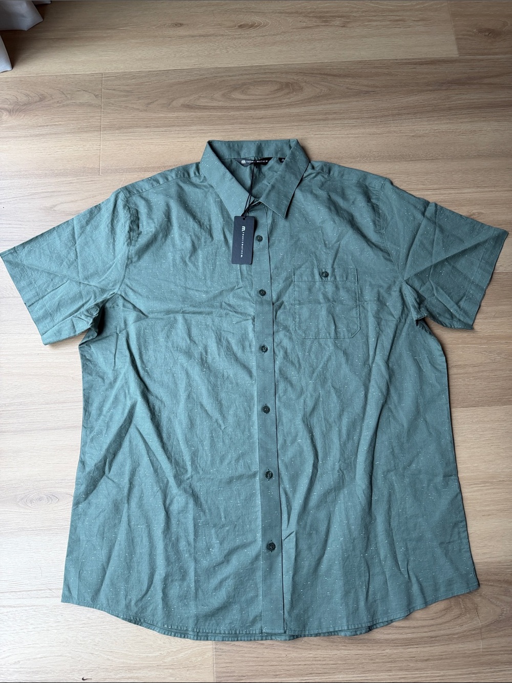 NWT Travis Mathew Short-Sleeve Olive Green Button-Up Shirt
